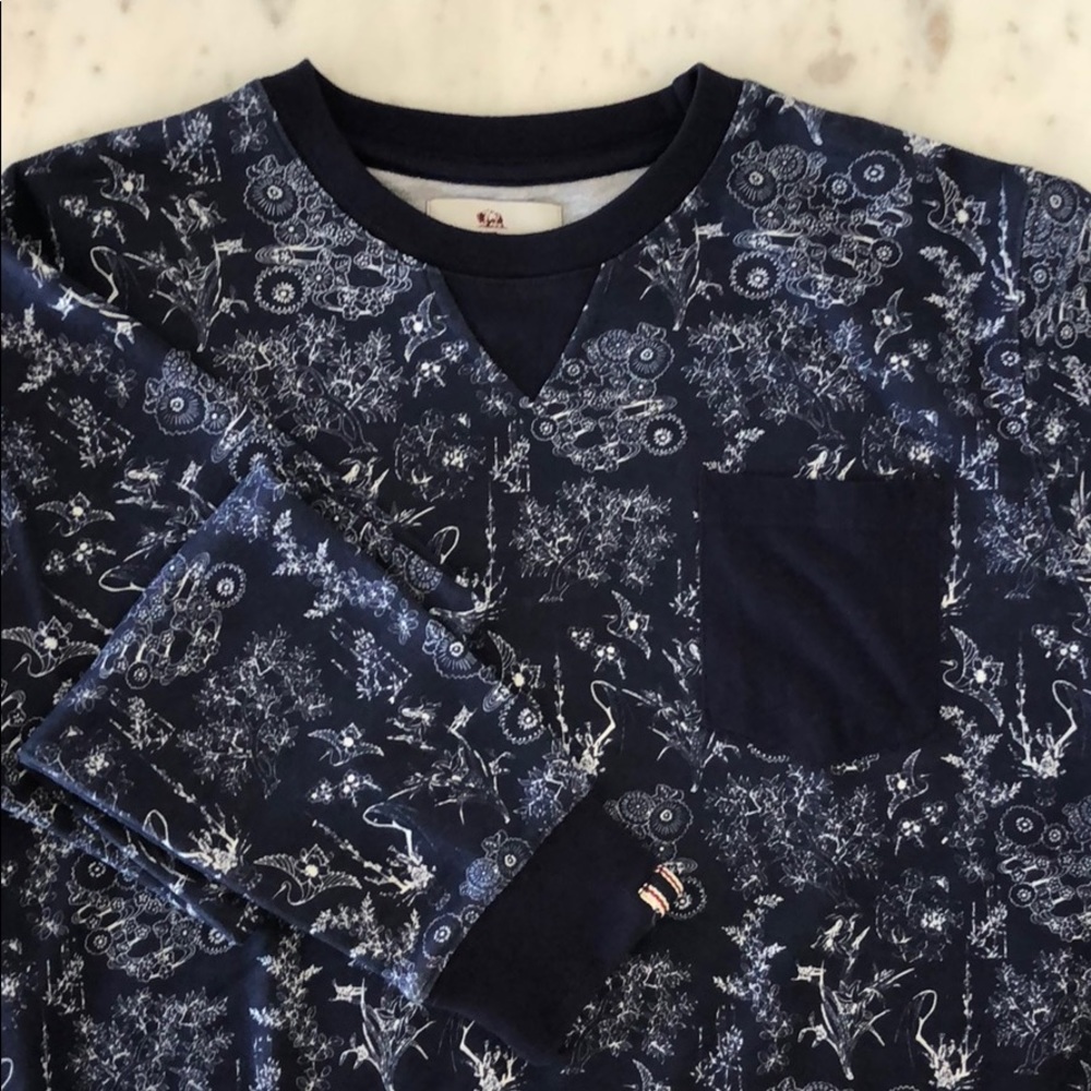 BELLFIELD BLUE ORNATE PATTERN MEN’S CREWNECK